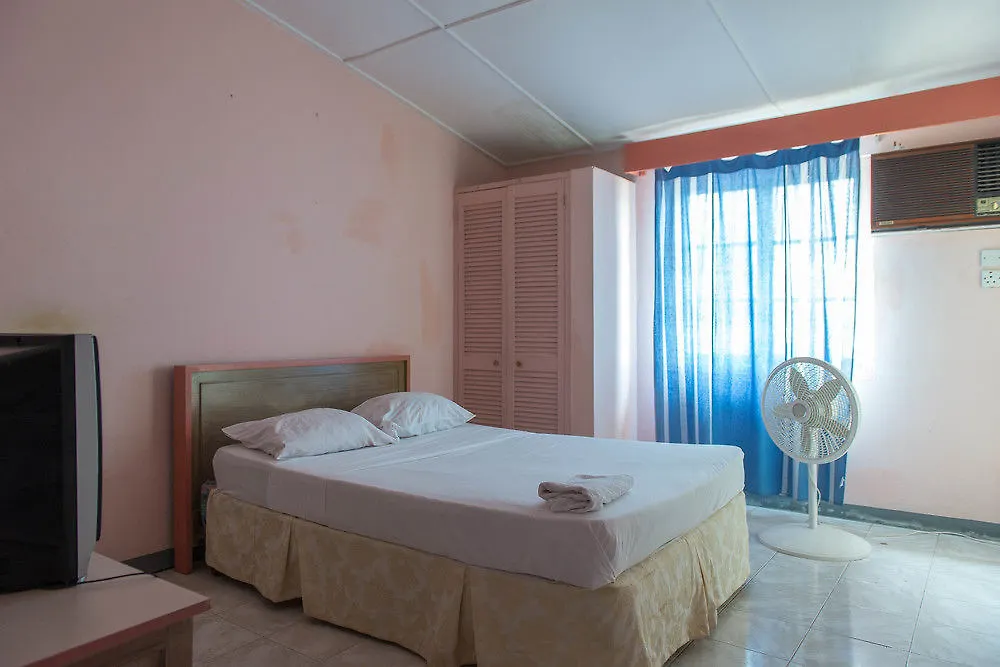 Ocean Rooms At Ocean Sands Ocho Ríos