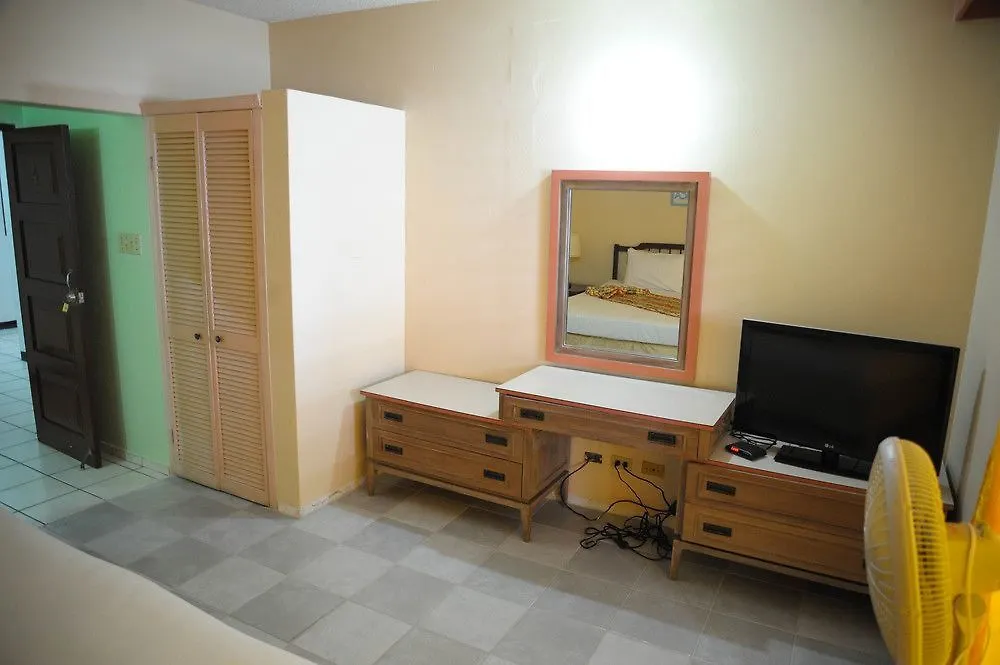 ** Hotel Ocean Rooms At Ocean Sands Ocho Ríos Jamaica