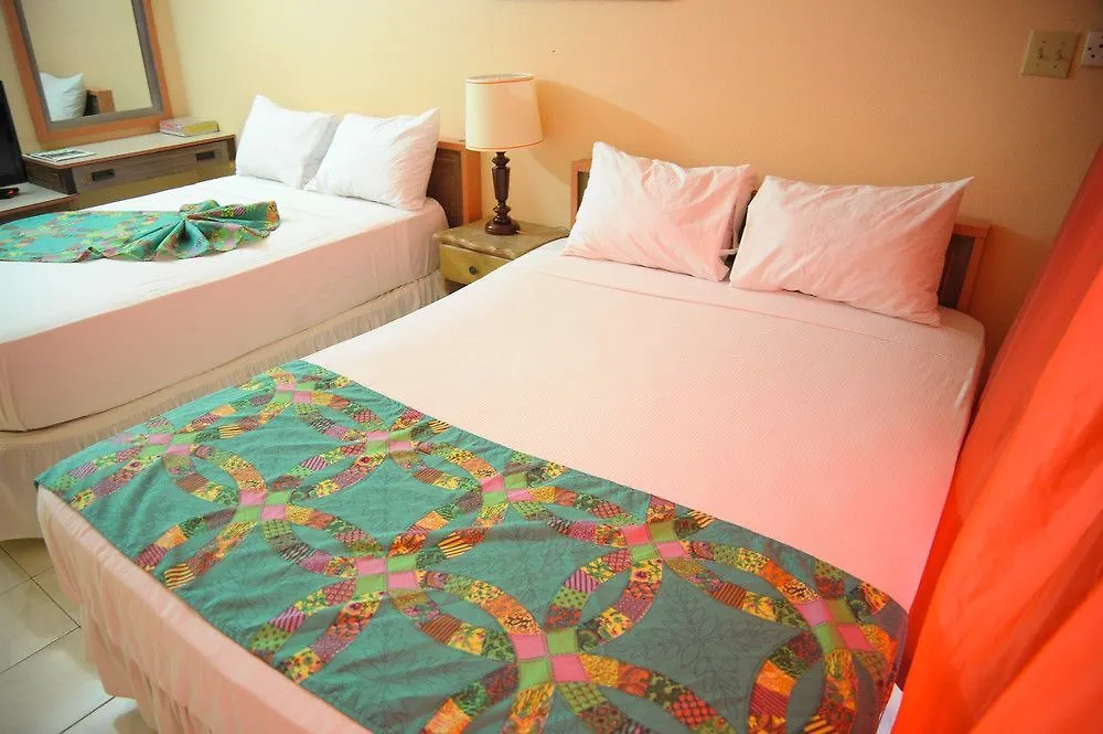 Ocean Rooms At Ocean Sands Ocho Ríos Hotel