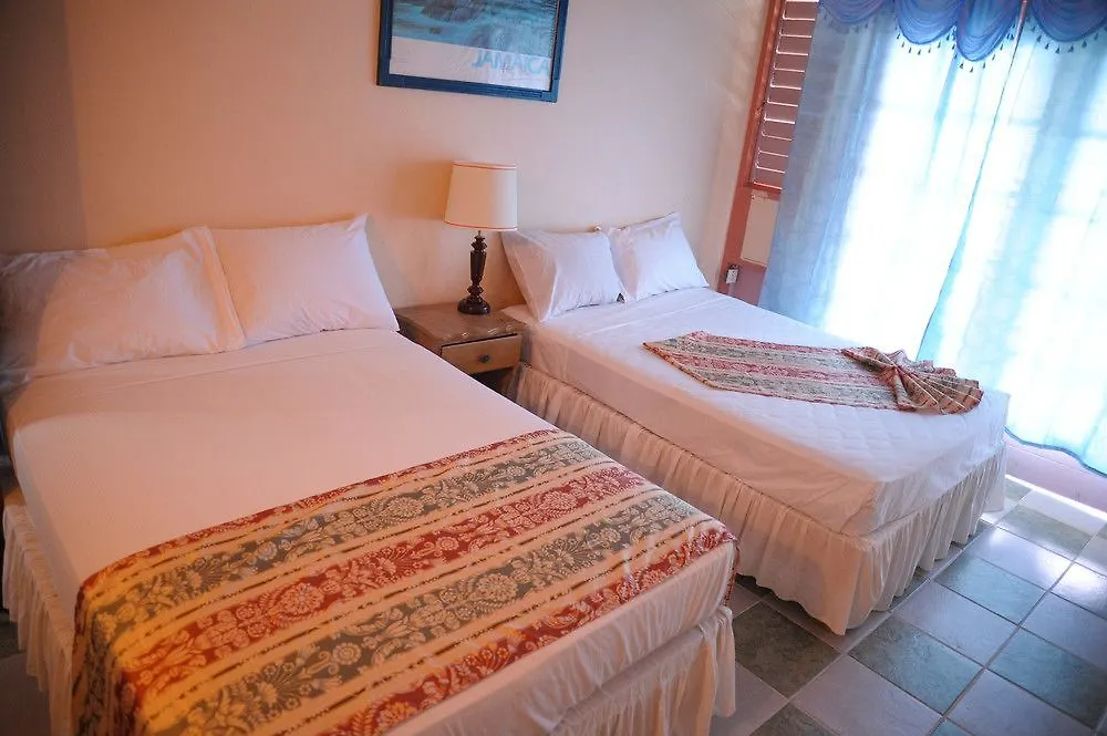Ocean Rooms At Ocean Sands Ocho Ríos 2*,  Jamaica